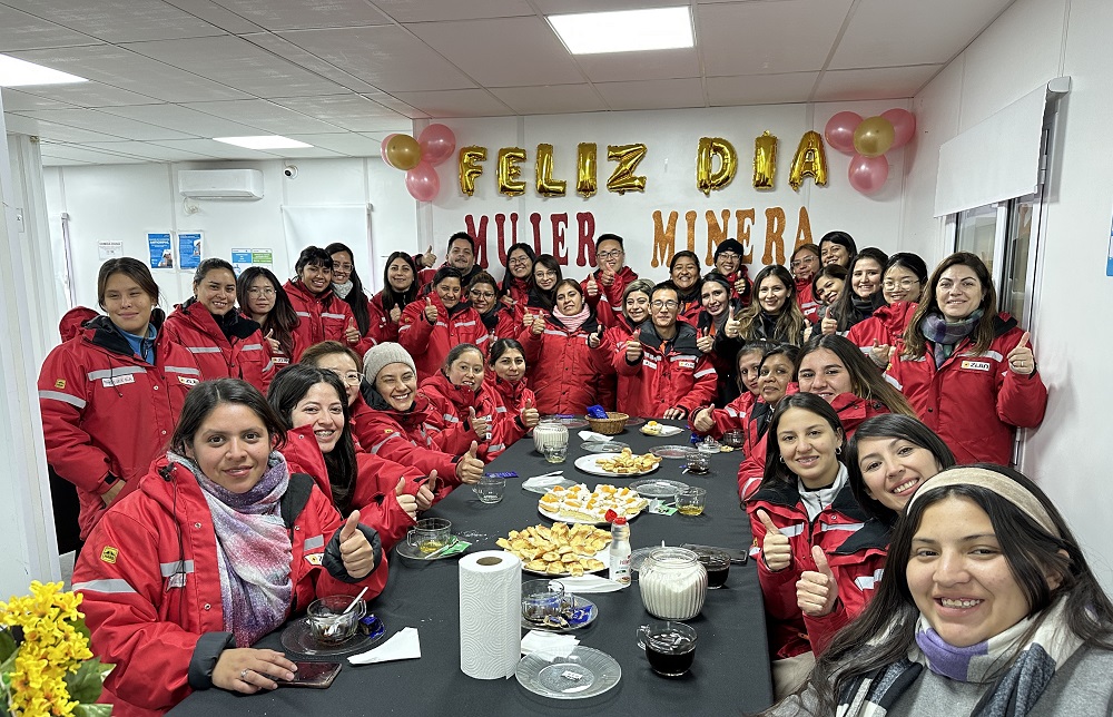 锂业科思庆祝国际矿业女性日