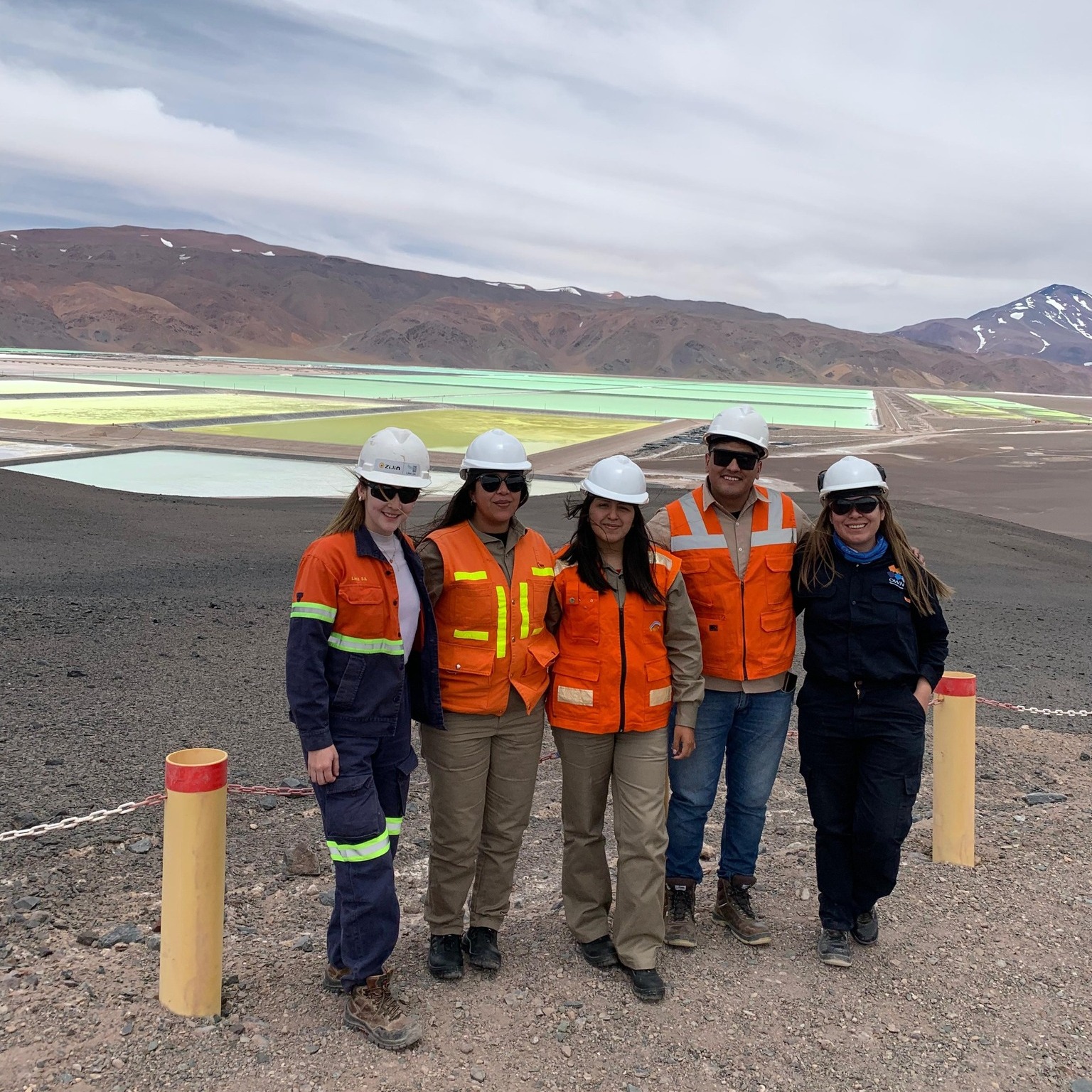FUTURAS PROFESIONALES DE LA MINERÍA VISITARON EL PROYECTO 3Q