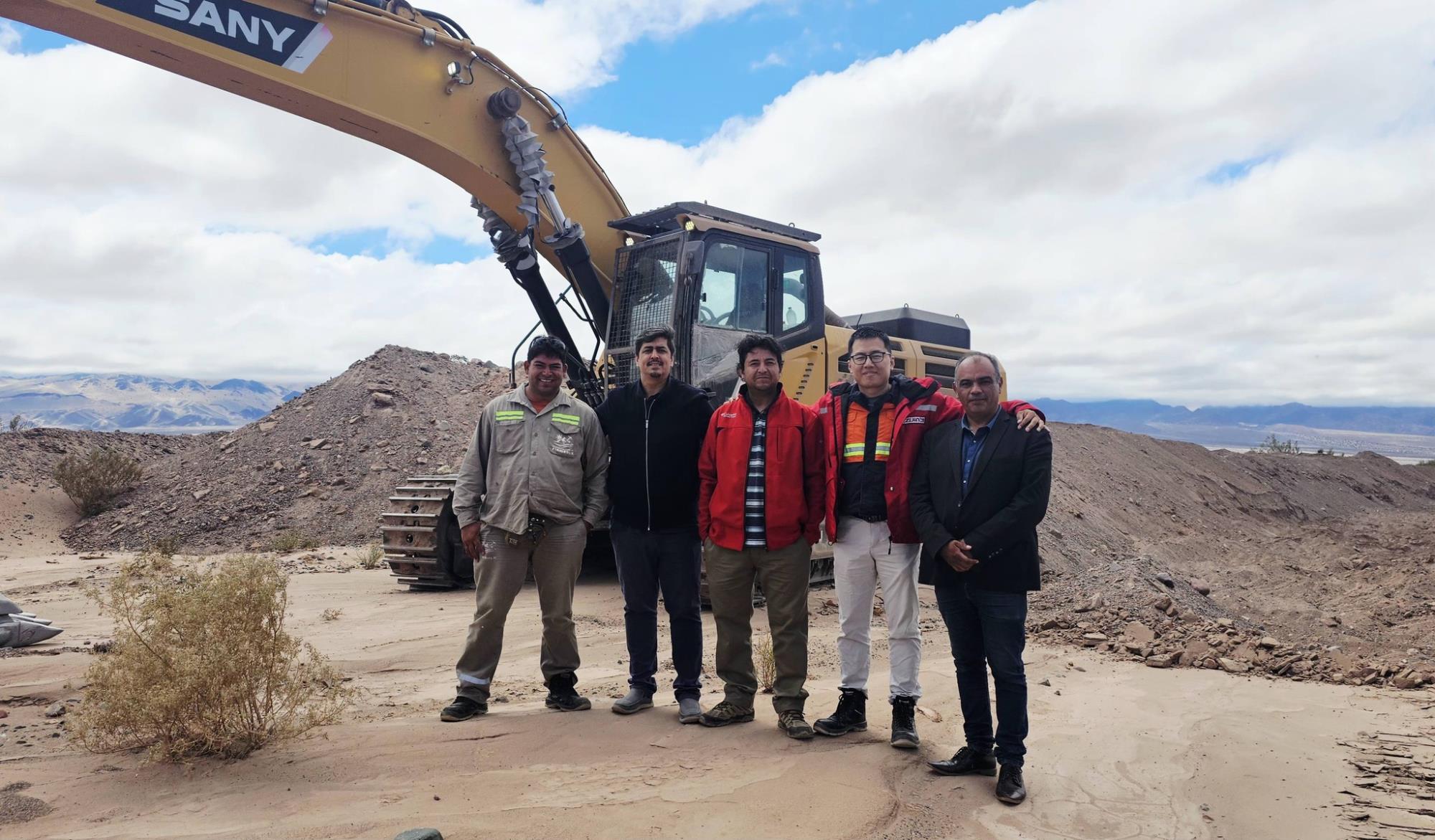 ZIJIN - LIEX ACOMPAÑA OBRAS DE DEFENSA HIDRICA EN FIAMBALA